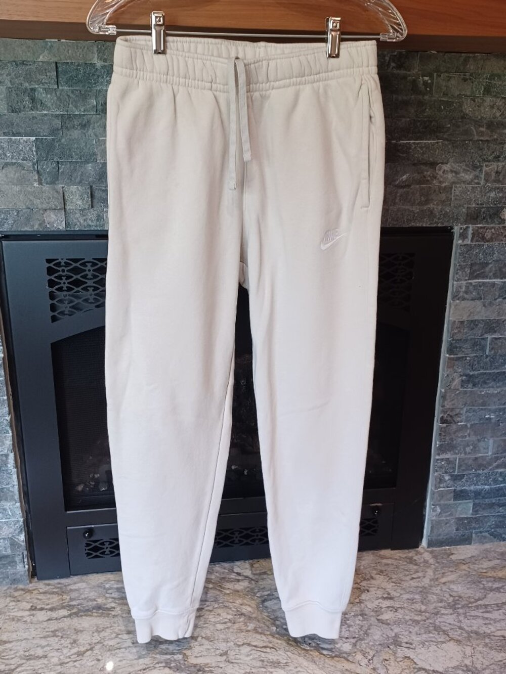 Nike Women’s Fleece Jogger Sweatpants Bone Ribbed Cuff S Athletic Lounge Pockets